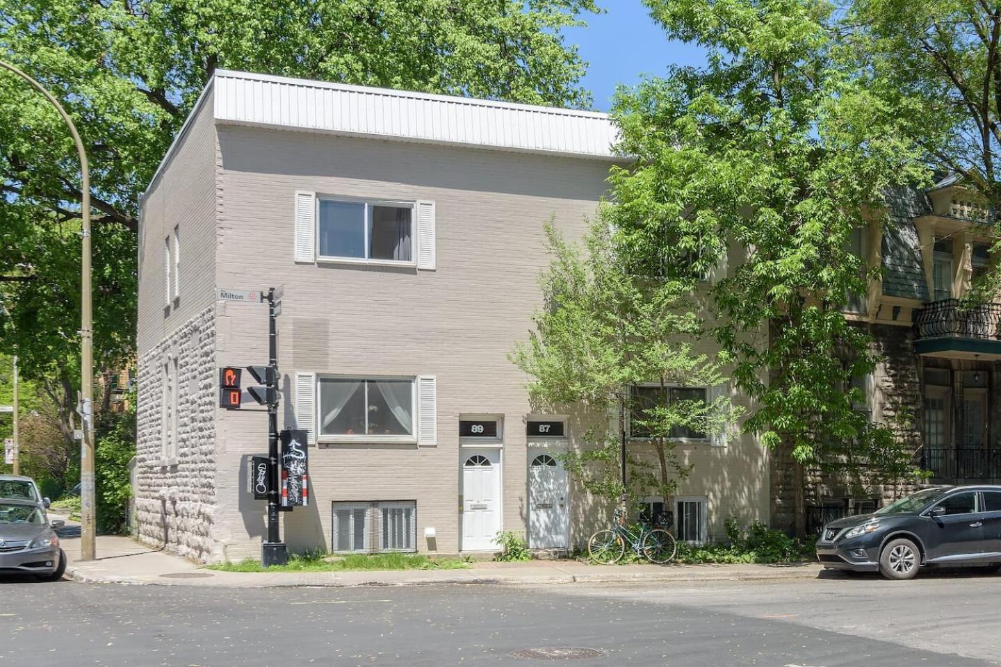 Perfect For Groups Big Livingroom 2 Backyard 3Br Montreal Exterior photo